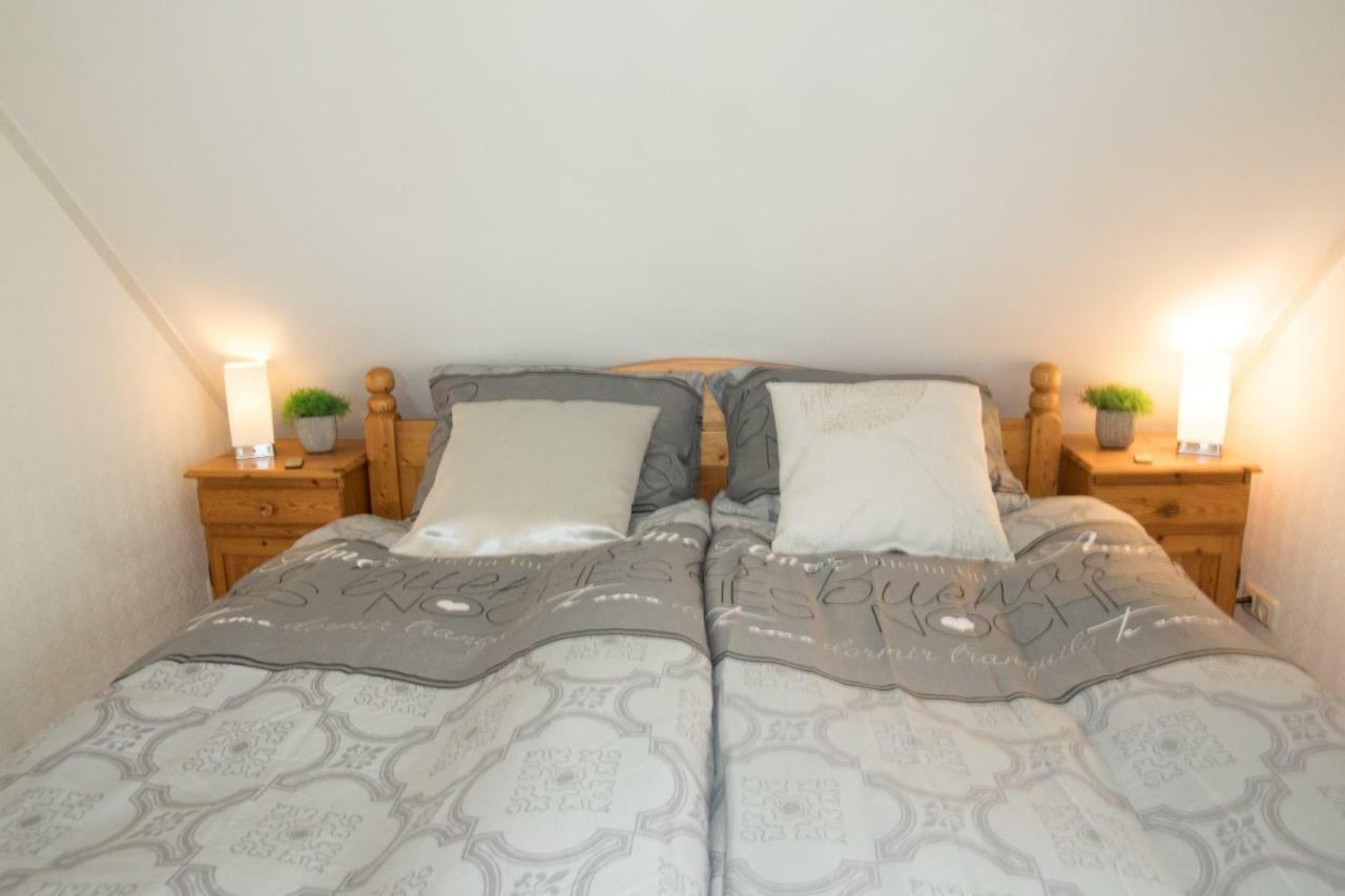 Bed En Breakfast Uitrust Lauwerzijl Exterior photo